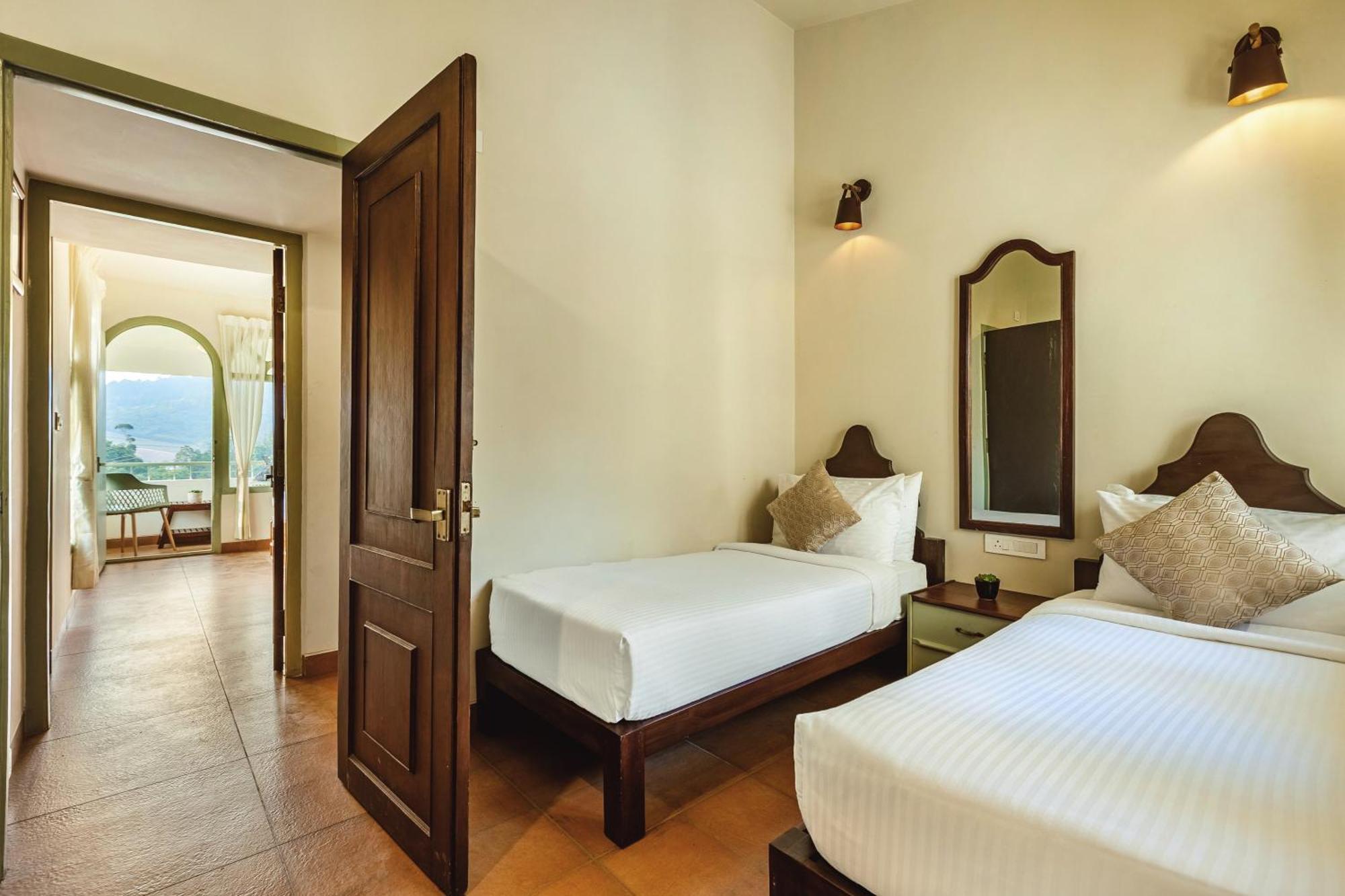 Hotel Mango Hill Shola Ooty Exterior foto