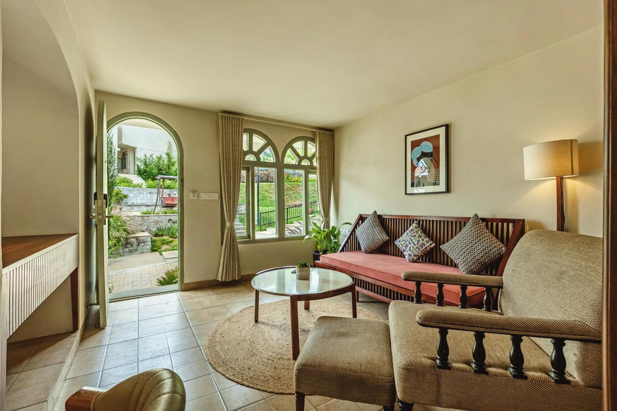 Hotel Mango Hill Shola Ooty Exterior foto